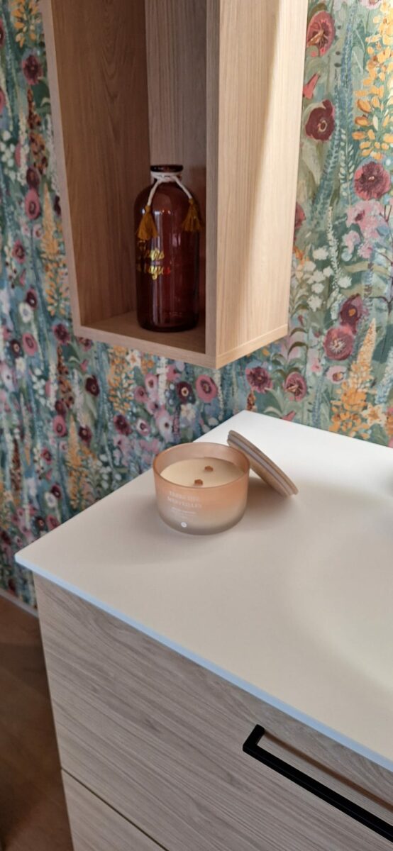 Menuiserie Delacroix Menusierie A St Denoual Salle De Bain Chene Casella Naturel De La Gamme Egger. Vasque En Resine Blanc Kerrock 4